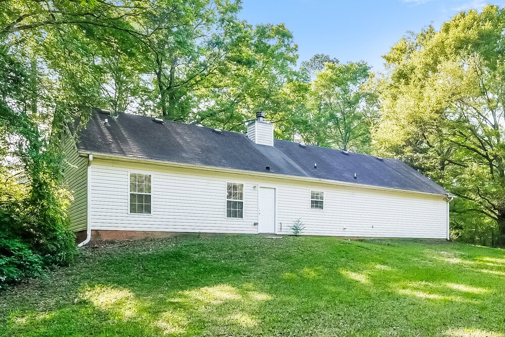 3-Bed Rental on 555 Jackson Lake photo 16