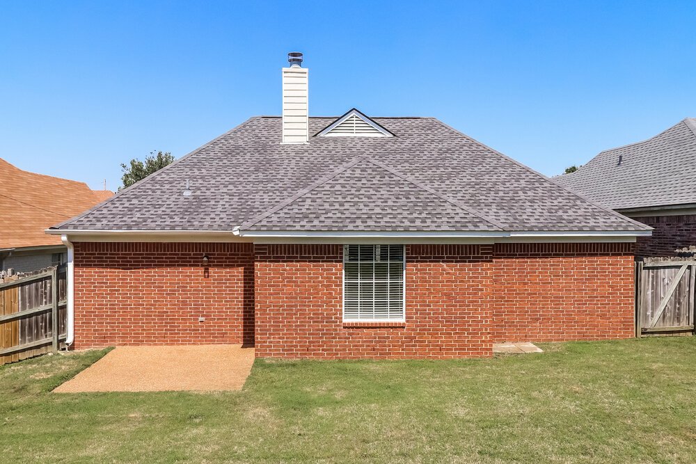 3-Bed Rental on 7091 Ireland Dr photo 16