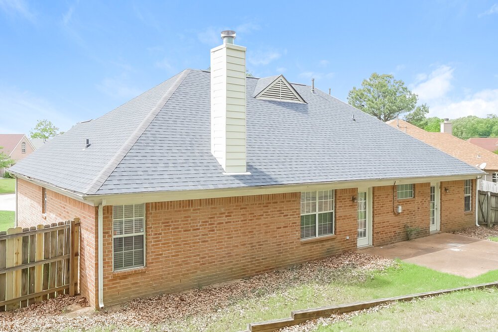 3-Bed Rental on 10352 Walden Pine photo 16