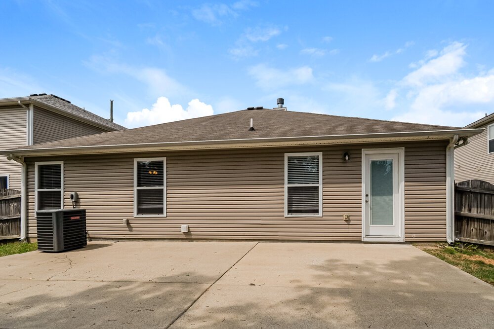 3-Bed Rental on 5328 Skip Jack photo 16