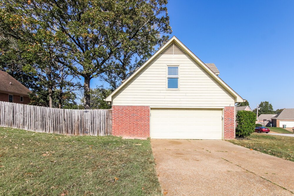 4-Bed Rental on 9089 Hearth Stone photo 17