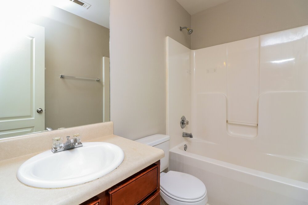 4-Bed Rental on 2590 Harrison Mill photo 17