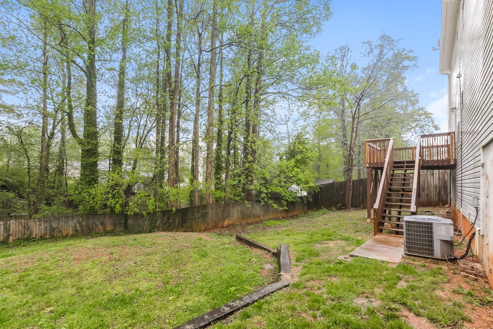 3-Bed Rental on 774 Fernstone Trail photo 17