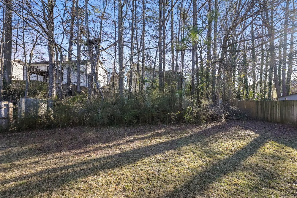 3-Bed Rental on 2314 Hampton Drive photo 17