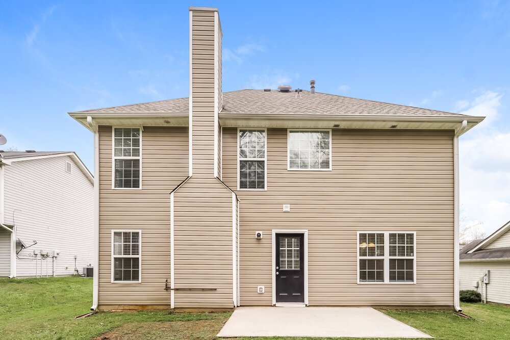 3-Bed Rental on 208 Arbor Creek photo 17