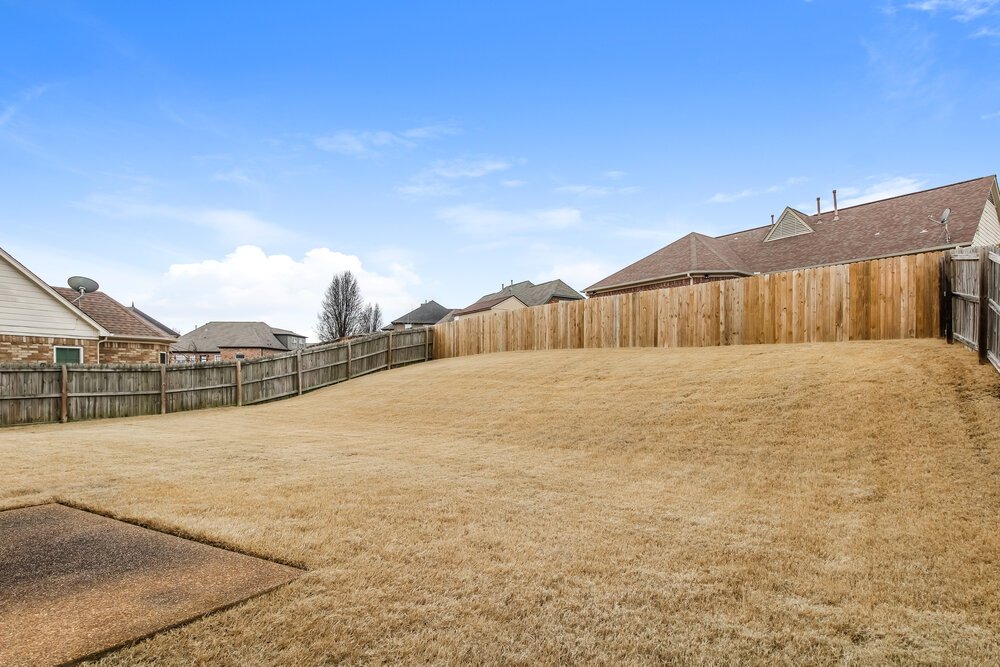 3-Bed Rental on 5327 Brookwater Cv photo 17