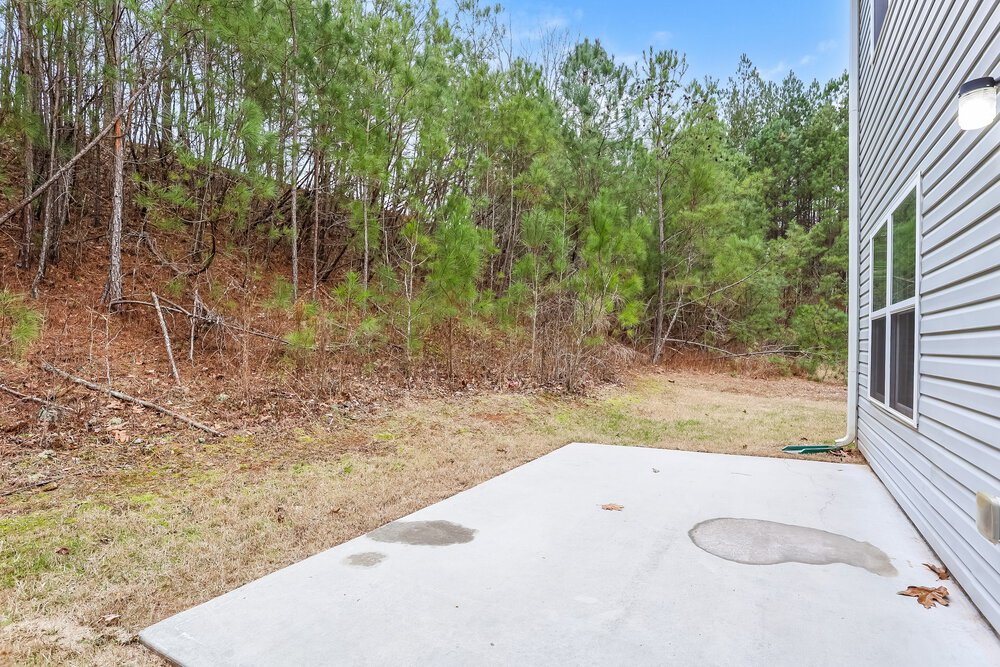 4-Bed Rental on 118 Crescent Woode photo 17