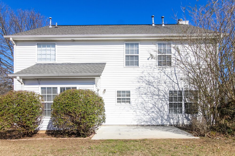 4-Bed Rental on 854 Langley View photo 17
