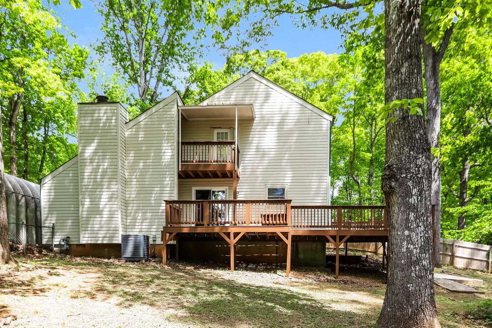 3-Bed Rental on 4110 Oak Stone photo 17