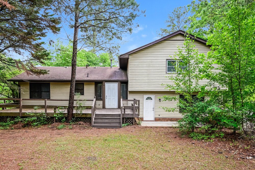 4-Bed Rental on 564 Clubhouse Dr photo 17