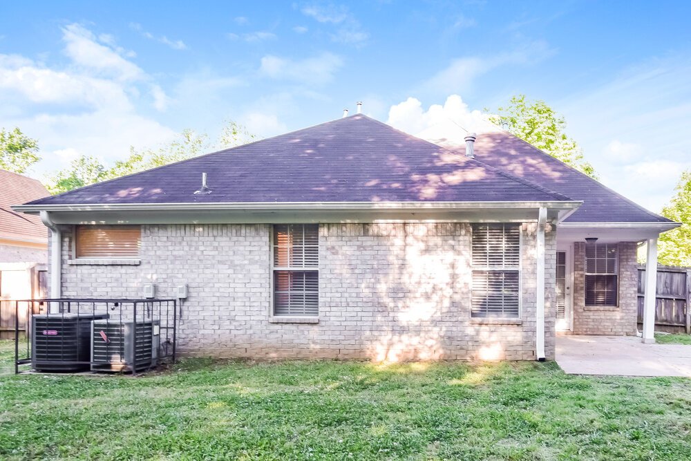 4-Bed Rental on 5604 Corvin Ln photo 17