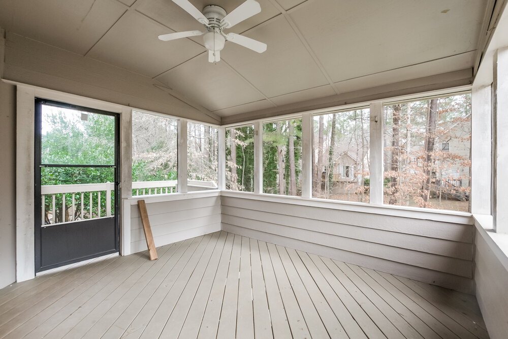 3-Bed Rental on 4118 Huntcliff Dr photo 17