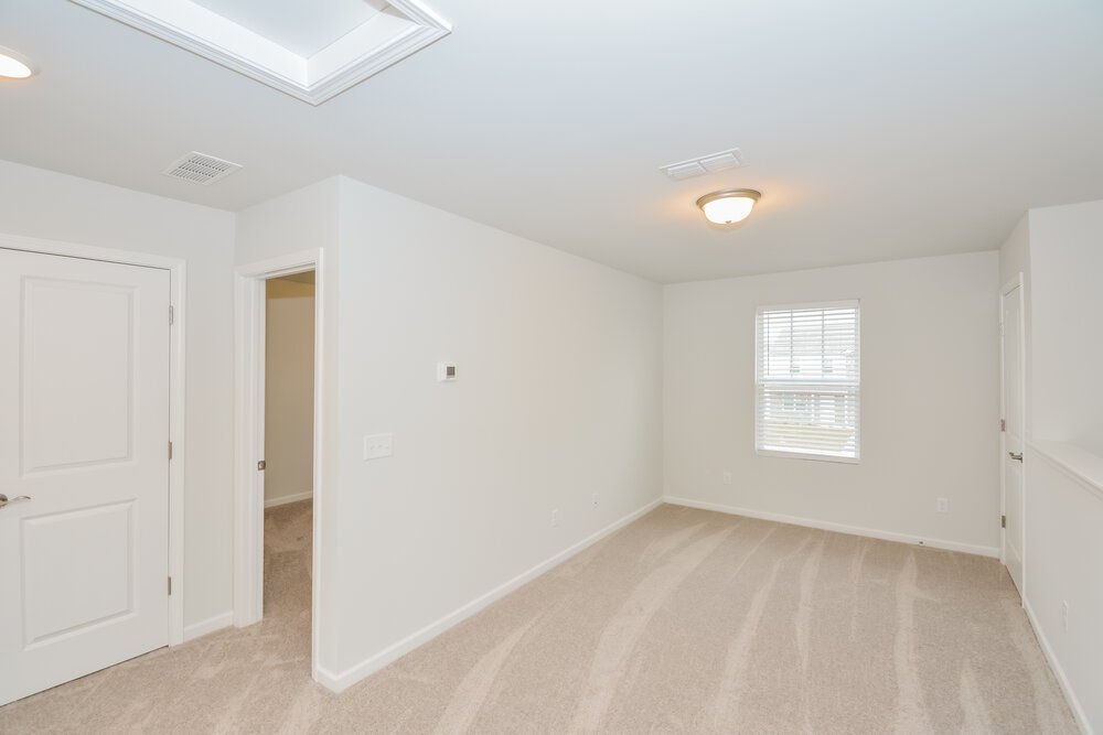 3-Bed Rental on 622 Samuel Lee photo 18