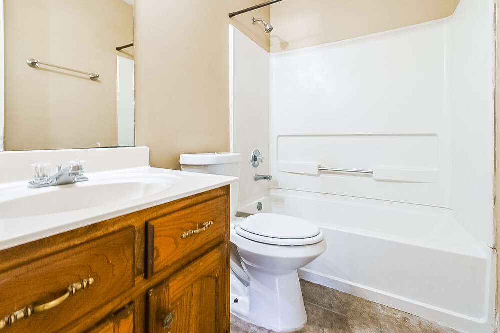 4-Bed Rental on 9150 Belmont Dr photo 18