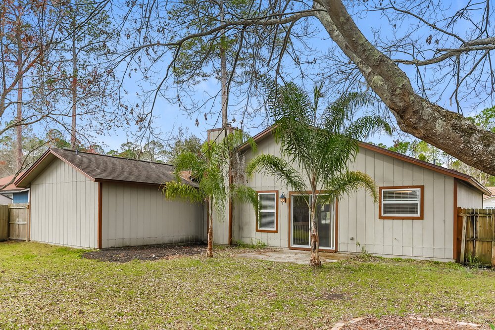 3-Bed Rental on 1863 Sherwood Dr photo 18