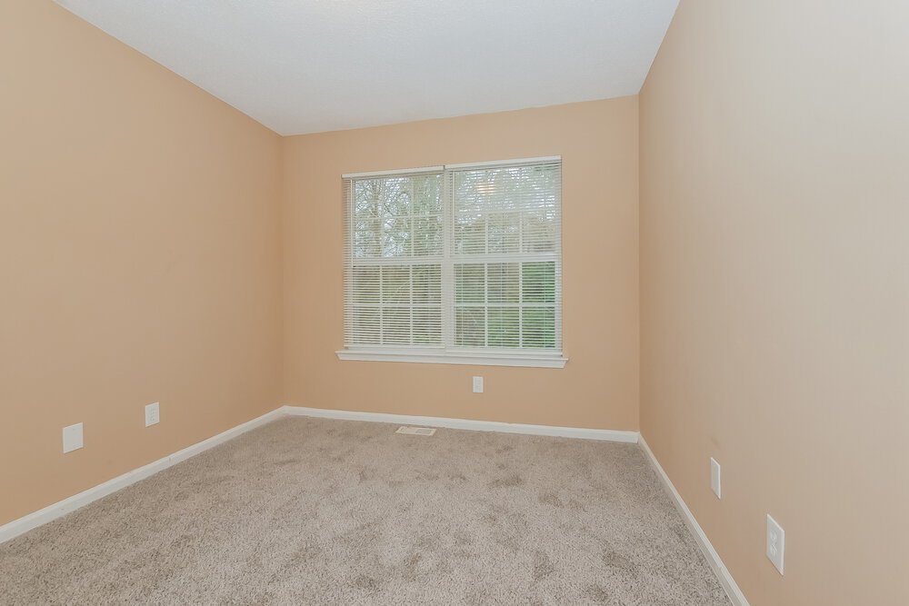 3-Bed Rental on 2367 Brianna Drive photo 18