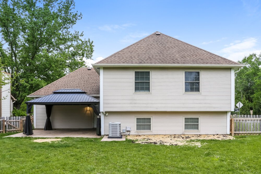 4-Bed Rental on 3726 Mountshannon photo 18