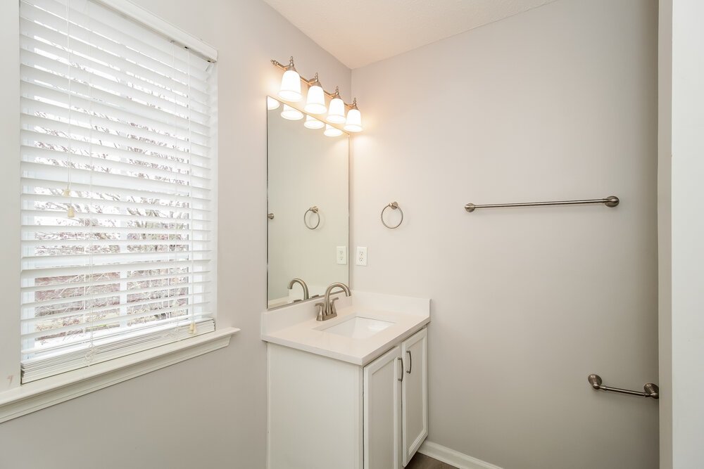 4-Bed Rental on 494 Darbys Run photo 19