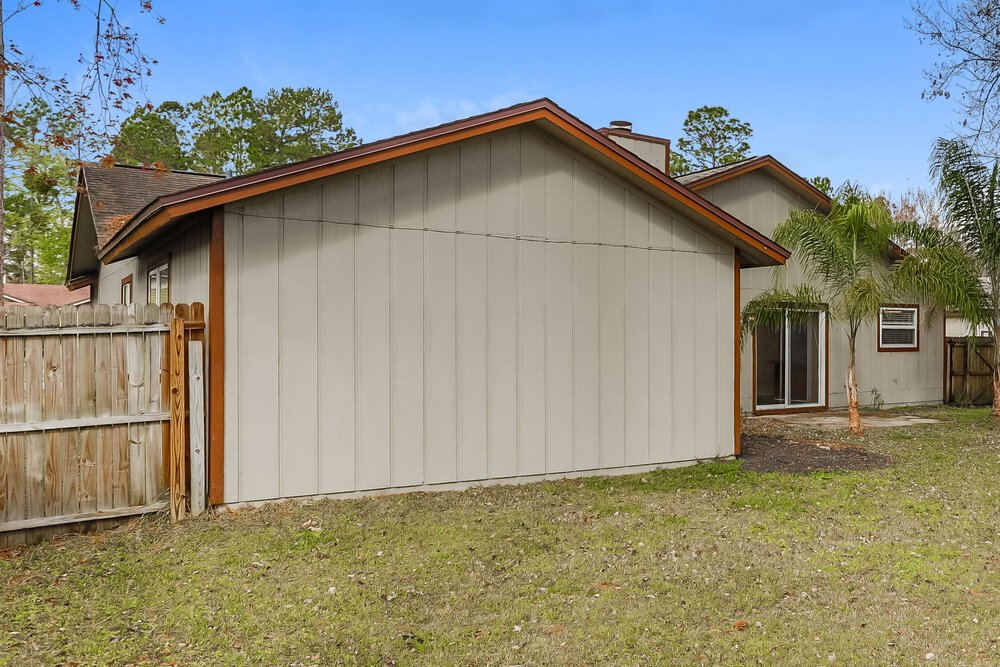 3-Bed Rental on 1863 Sherwood Dr photo 19