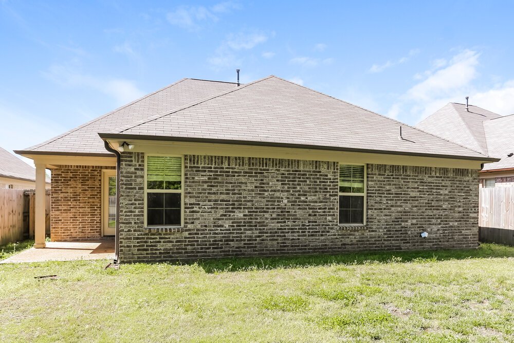 4-Bed Rental on 9460 Eckley Pl photo 19