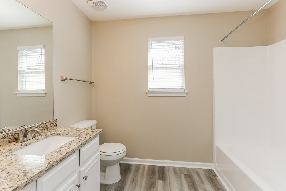 4-Bed Rental on 4225 Fourth Rail photo 20