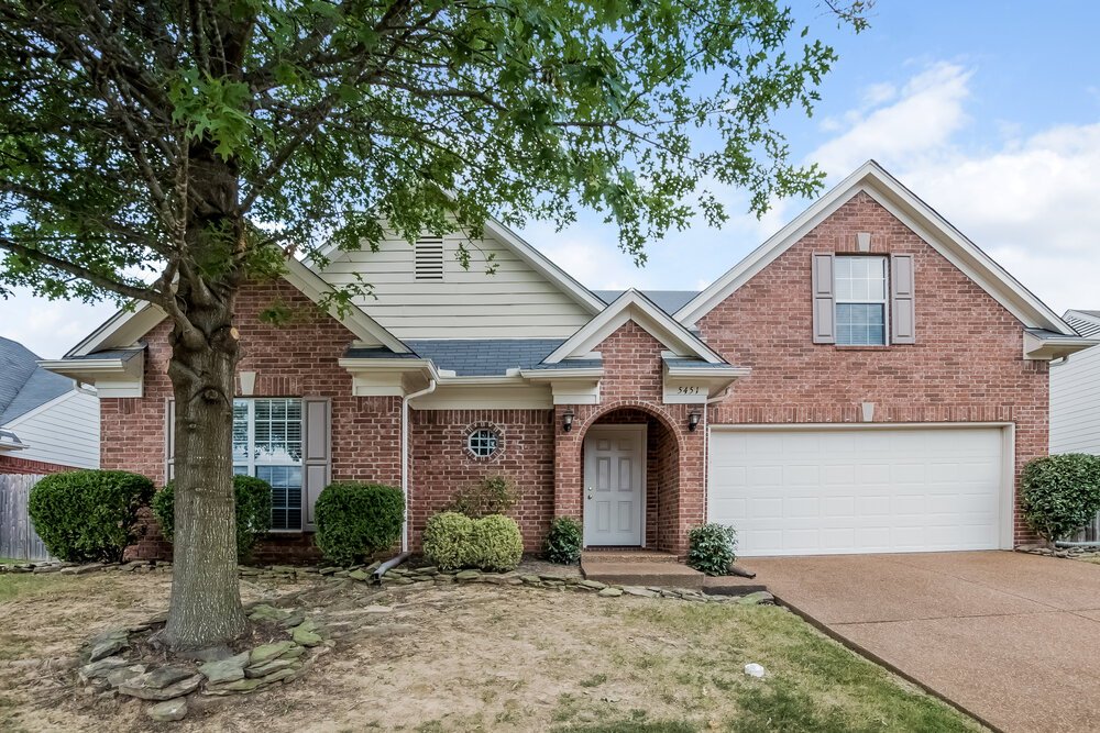 4-Bed Rental on 5451 Evening Mist photo 1