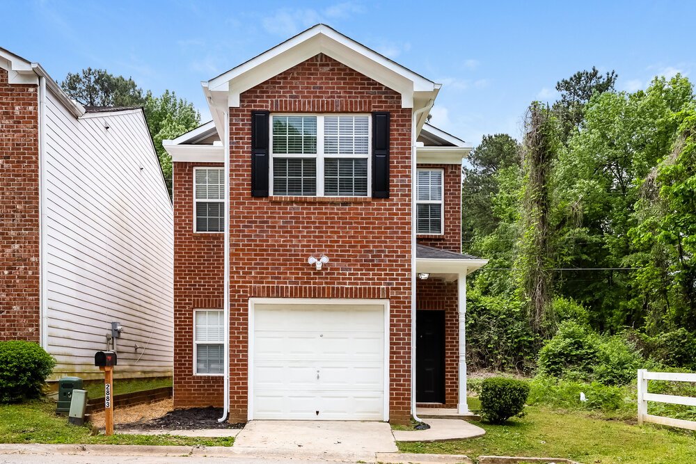 3-Bed Rental on 2883 Windsor Forrest photo 1
