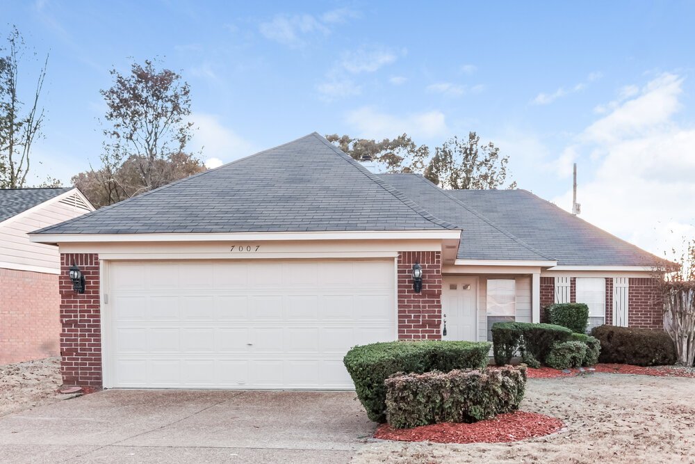3-Bed Rental on 7007 Raleigh Lagrange photo 1