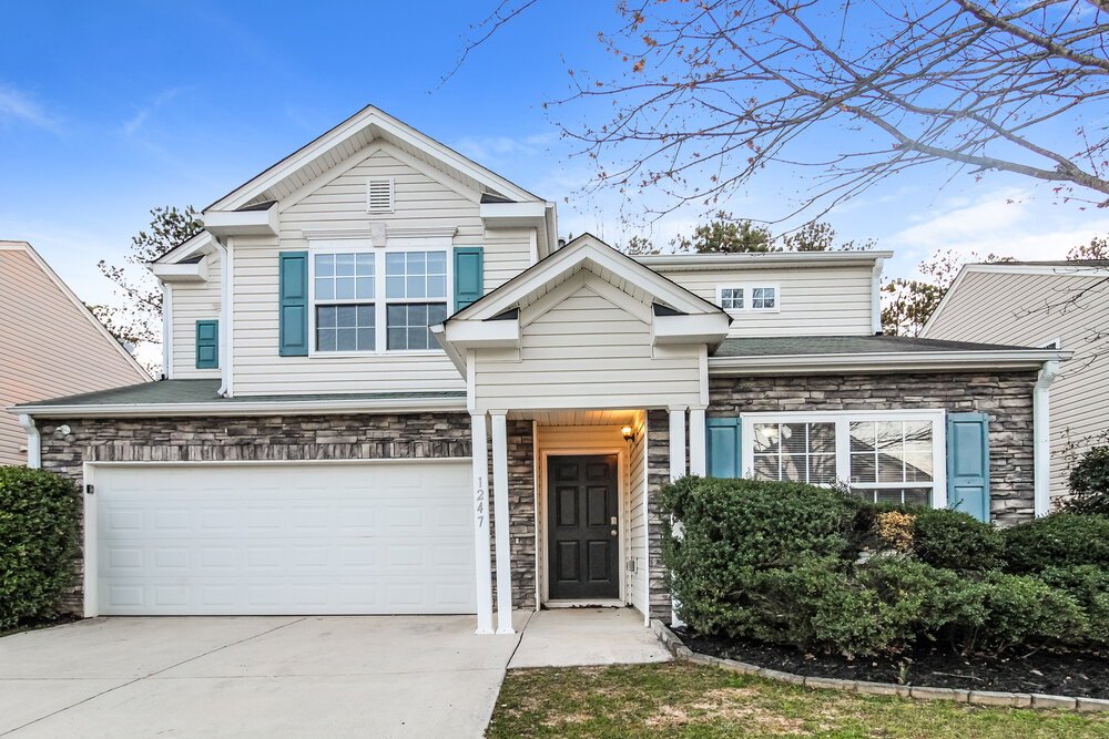 4-Bed Rental on 1247 Matt Moore photo 1