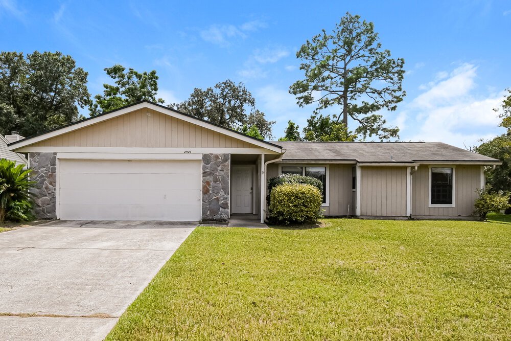 3-Bed Rental on 2921 Andy Ct photo 1
