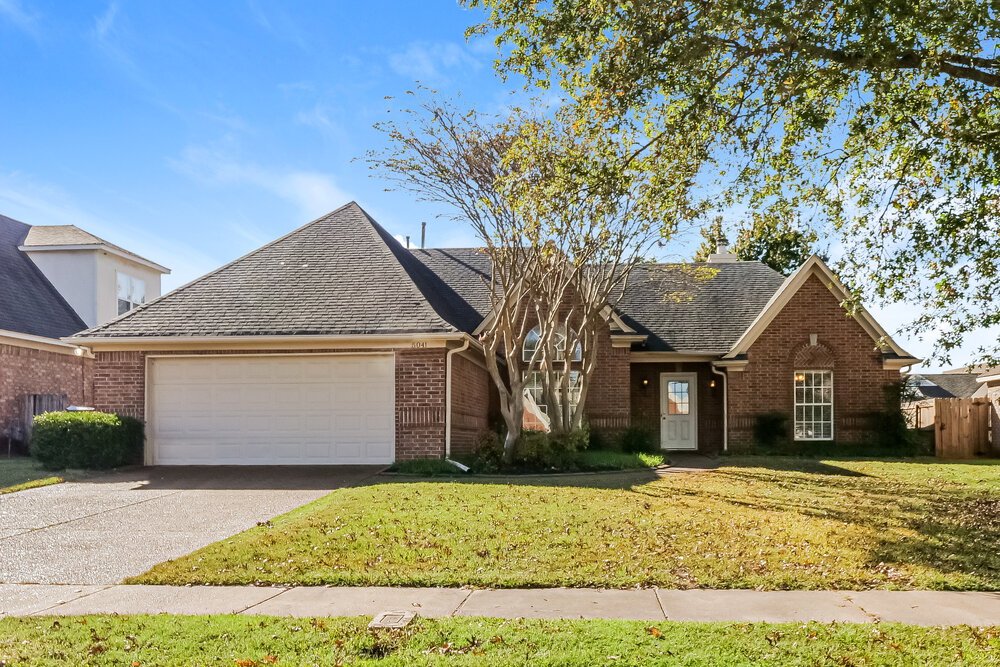 3-Bed Rental on 5041 Thornebrook Cv photo 1