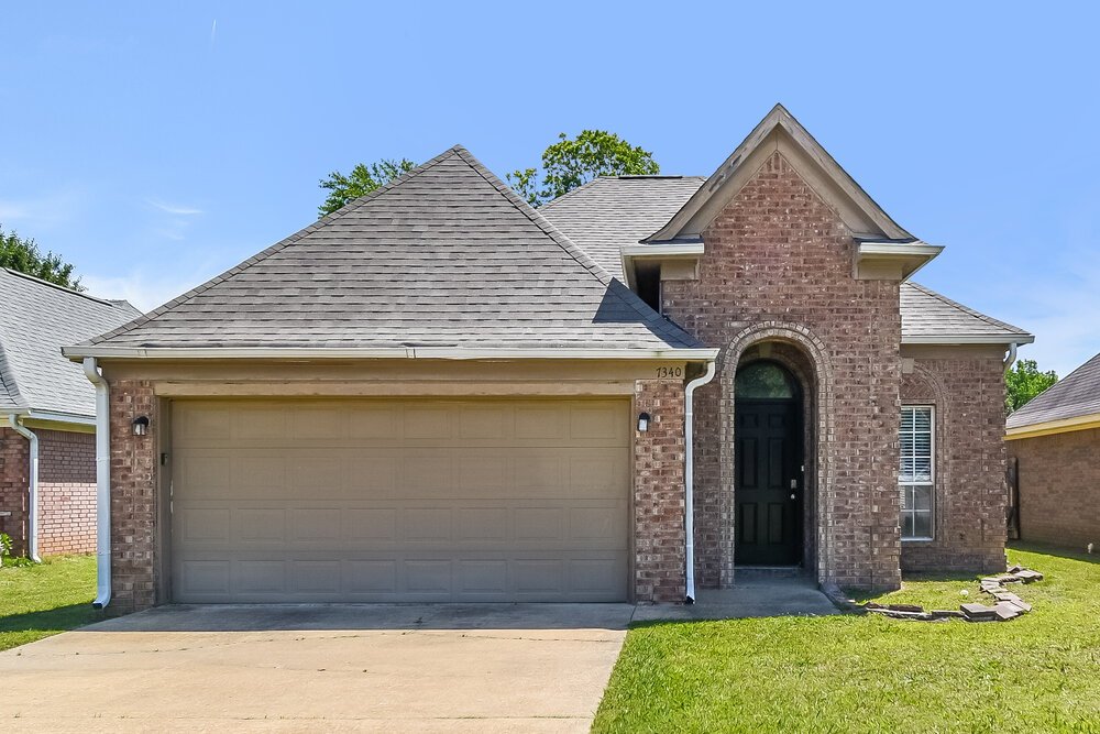 3-Bed Rental on 7340 Durango Dr photo 1