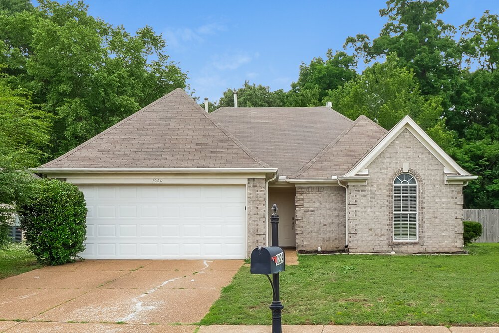 3-Bed Rental on 1224 Whistler Dr photo 1