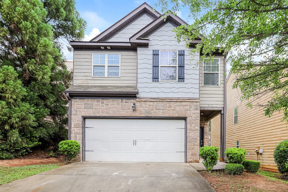 4-Bed Rental on 5163 Rapahoe Trail photo 1