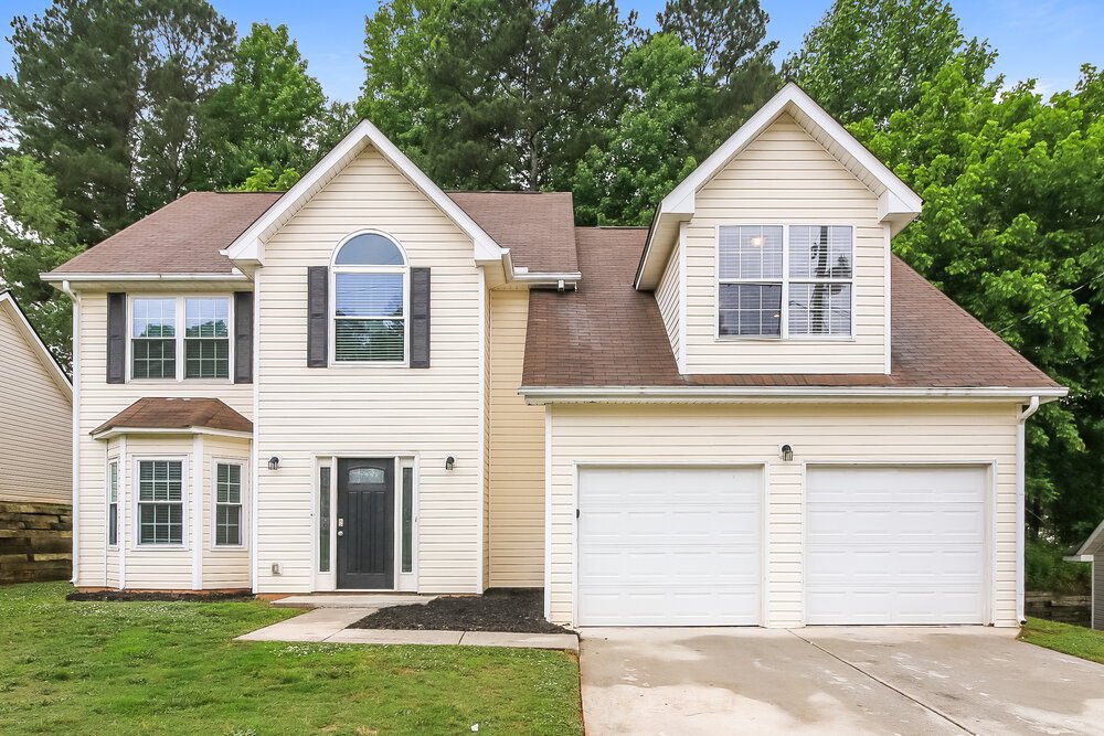 4-Bed Rental on 7210 Mahogany Dr photo 1