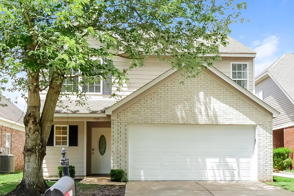 3-Bed Rental on 7335 Red Maple photo 1