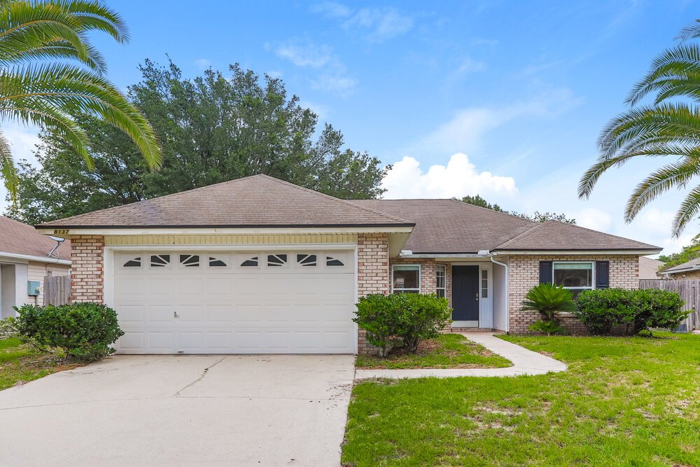 3-Bed Rental on 8137 Leafcrest Dr photo 1
