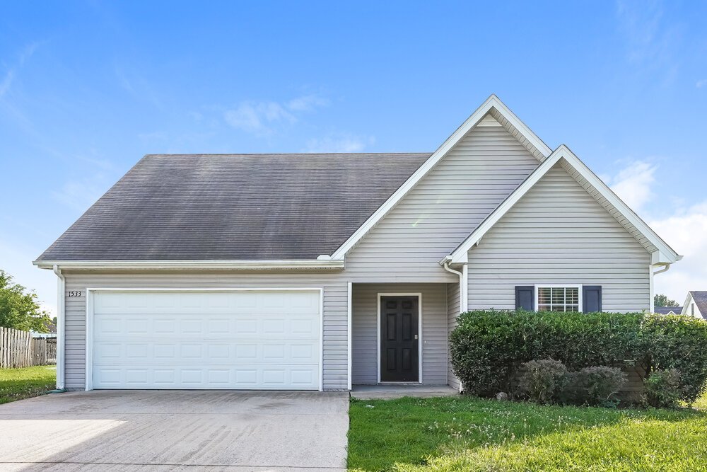 3-Bed Rental on 1533 Passage Dr photo 1