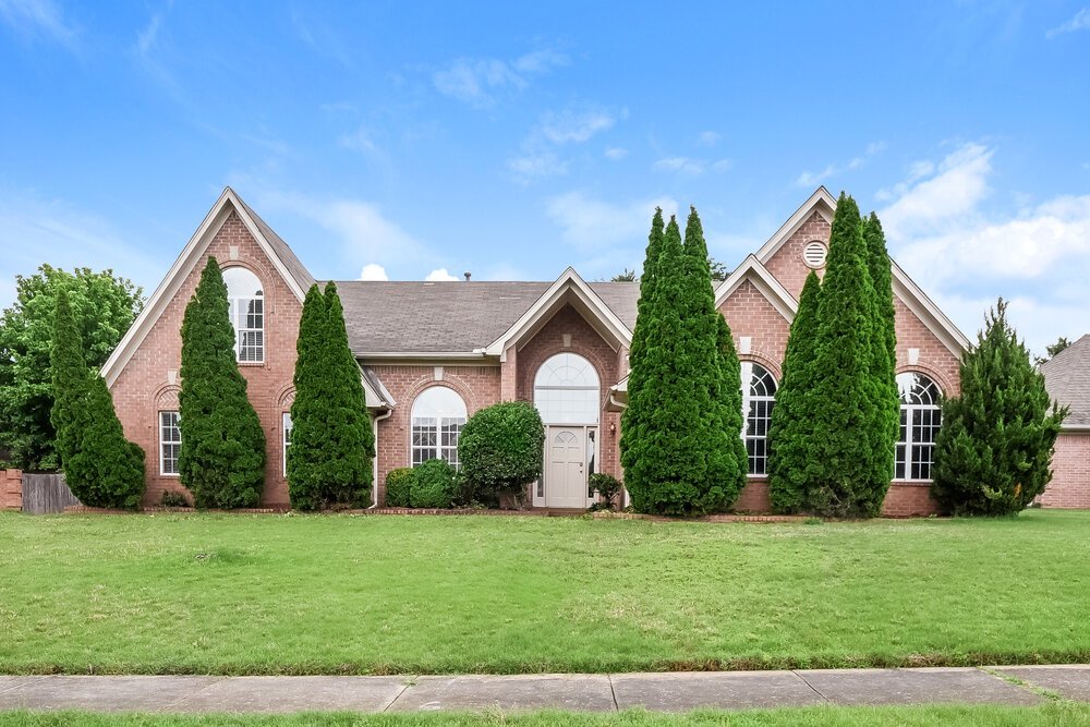 3-Bed Rental on 6658 Raner Cv photo 1