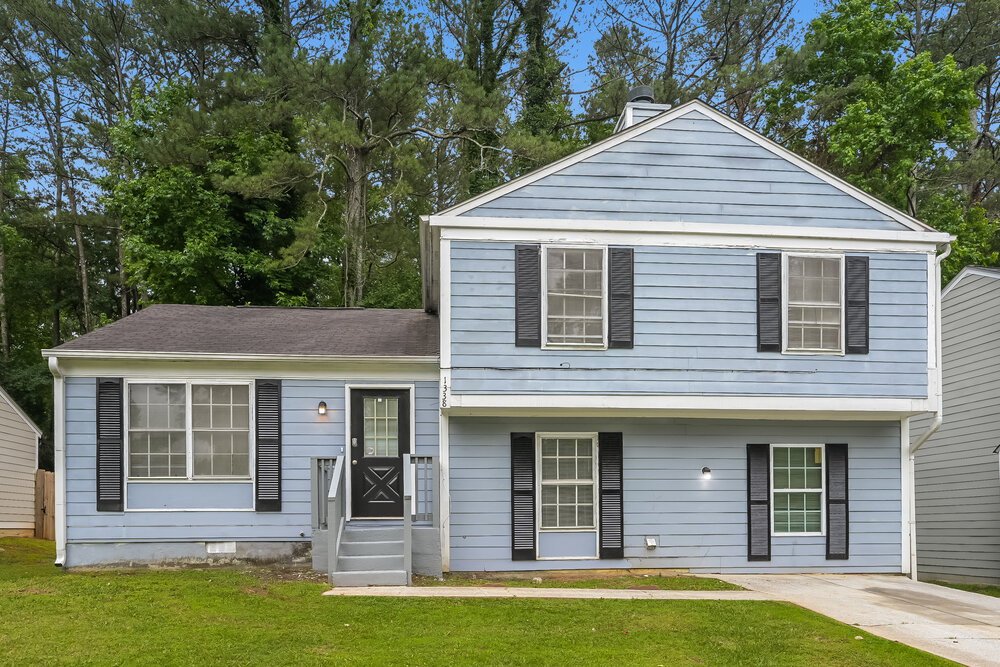3-Bed Rental on 1338 Mill Lake photo 1