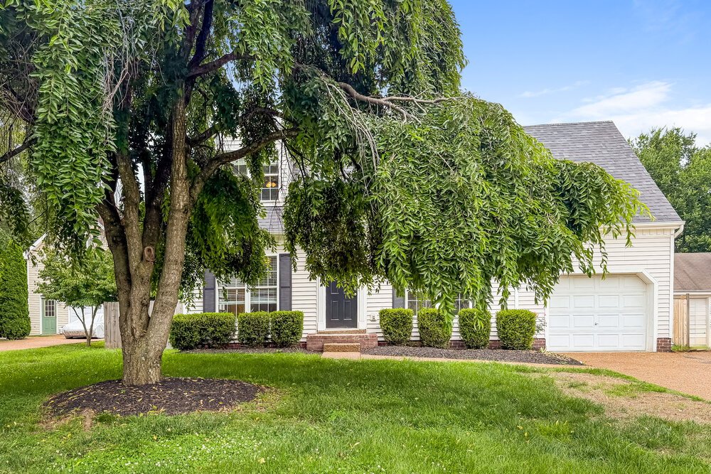 3-Bed Rental on 2853 Sutherland Dr photo 1