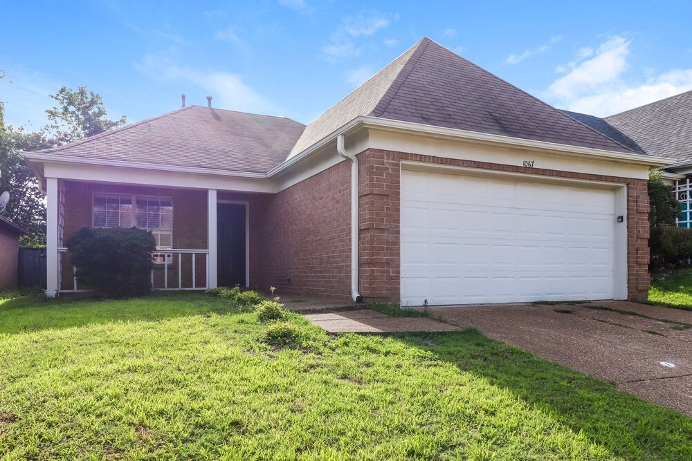 3-Bed Rental on 1067 Cross Meadow photo 3
