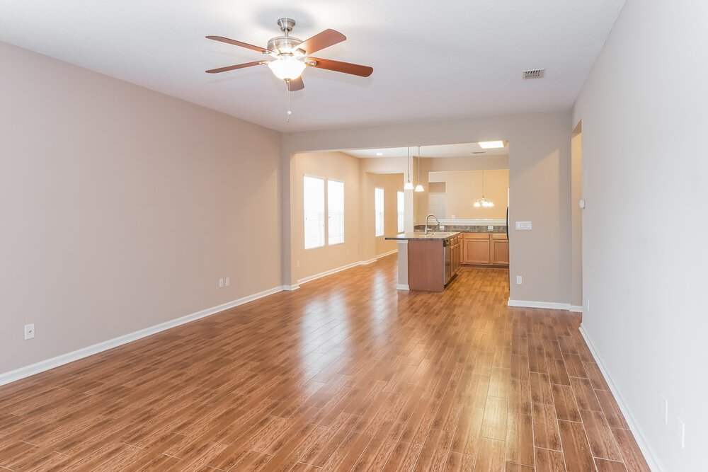 3-Bed Rental on 1579 Tawny Marsh photo 3