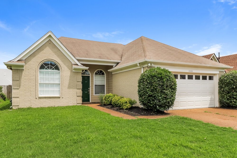 3-Bed Rental on 10000 Houston Birch photo 3