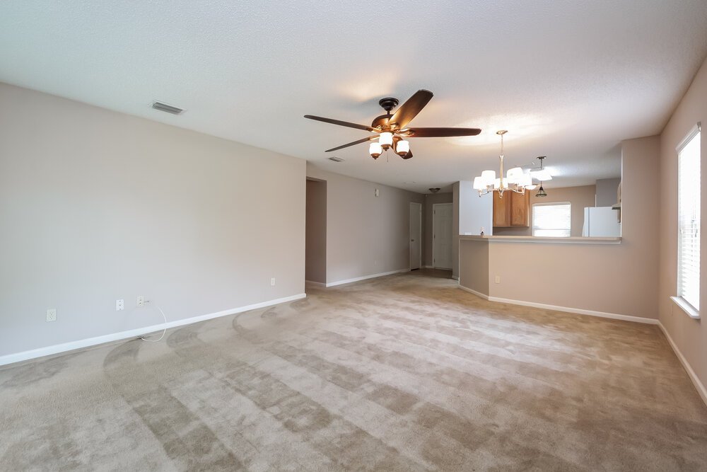 3-Bed Rental on 9732 Chirping Way photo 3