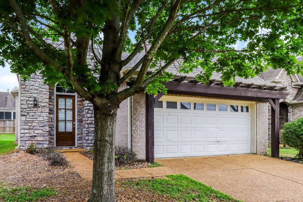 3-Bed Rental on 7575 Glen Creek photo 3