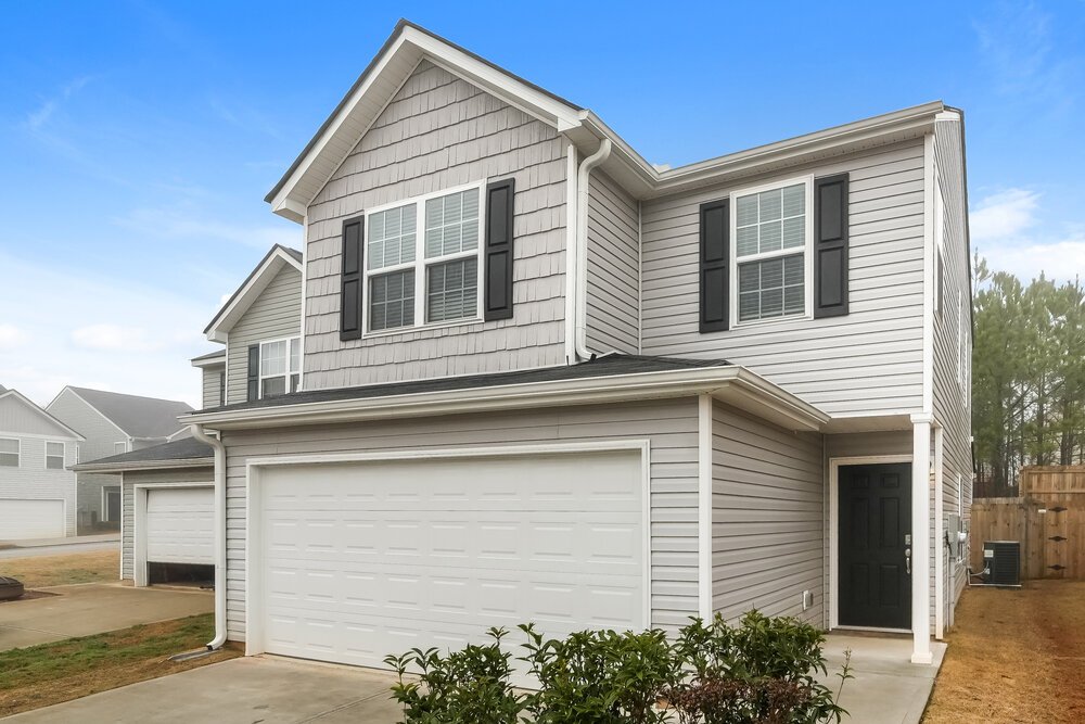 3-Bed Rental on 42 Everette Cir photo 4