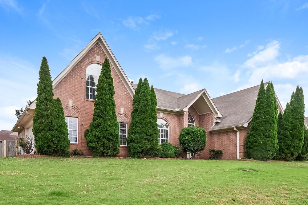 3-Bed Rental on 6658 Raner Cv photo 4