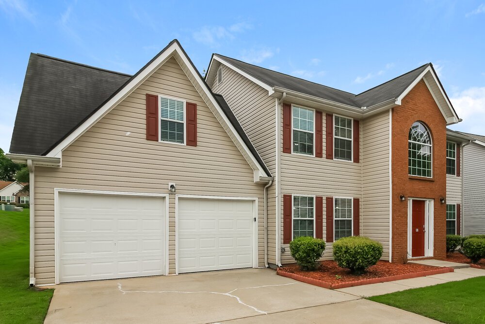 4-Bed Rental on 80 Greenway Dr photo 4