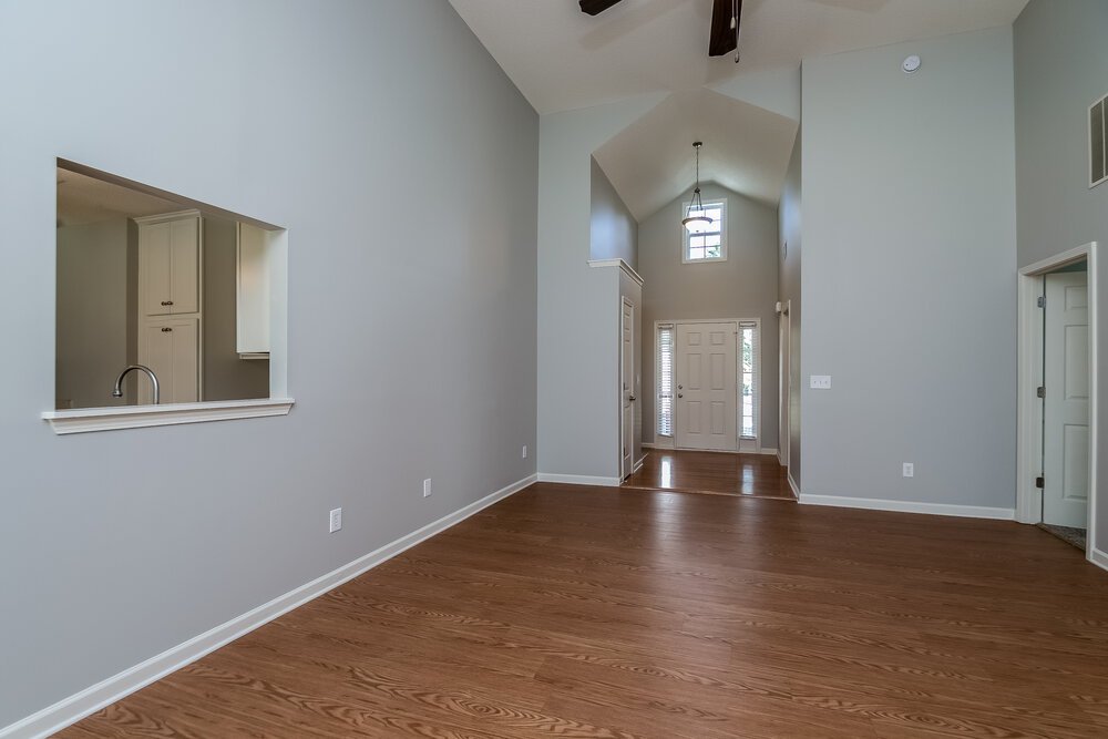 3-Bed Rental on 128 Paxton Place photo 4